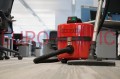 Odkurzacz Numatic NQS250 All Steel wyciszony, zbiornik 9 l – w akcji 2