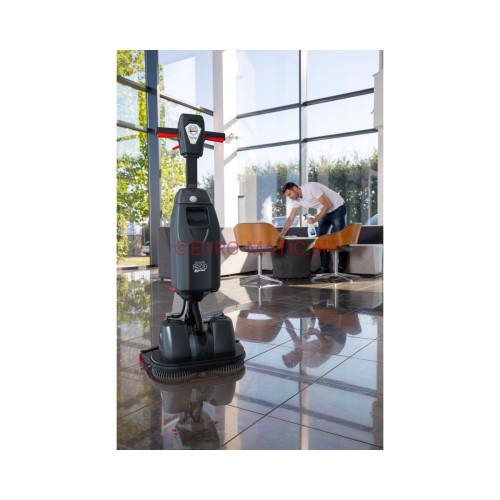 Szorowarka Numatic NUC244NX RC powystawowa, pas 44 cm
