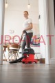 Odkurzacz Numatic PPR240 ze zwijakiem 12,5 m, zbiornik 9 l – w akcji 1